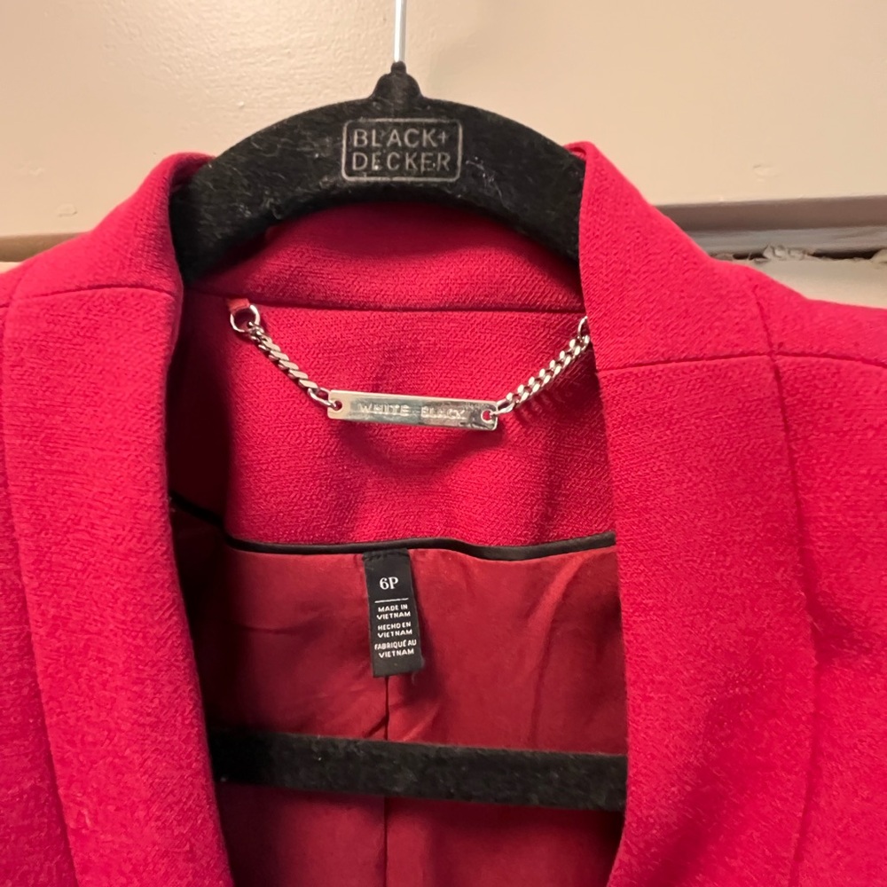 WHBM - Women's Red Blazer - Picture 6 of 7